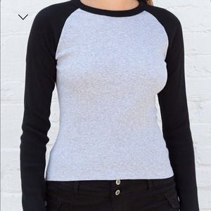 Brandy Melville Bella top